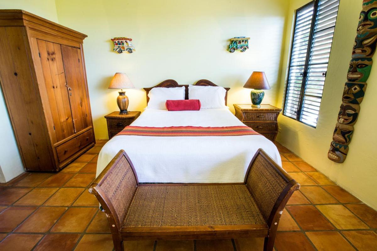 Отель Hacienda Tamarindo Вьекес Экстерьер фото